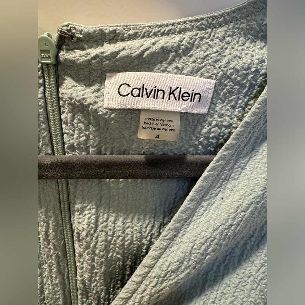 Calvin Klein dress - Picture 6 of 7